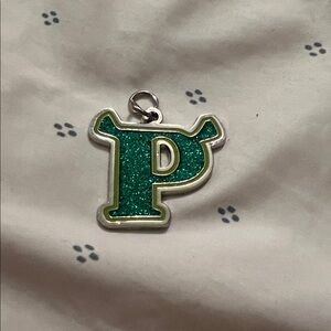 Shrek “P” Initial Green Glitter Charm, has ears like Shrek, excellent condition